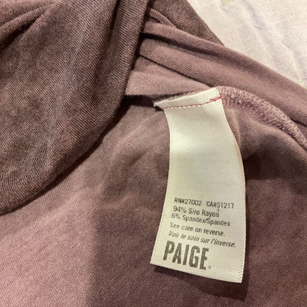 Paige Made in USA Stretch Deep V-Neck Short Sleeve Tee Top Shirt Medium Purple - Picture 8 of 14